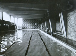 The University's 32m swimming pool, housed below the Students' Union 