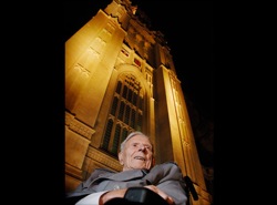 Harry Patch at the ceremony that celebrated the completion of the Wills tower restoration project 
