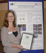 Dr Dickinson with her award