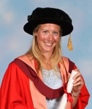Laura Tomlinson receives her honorary degree