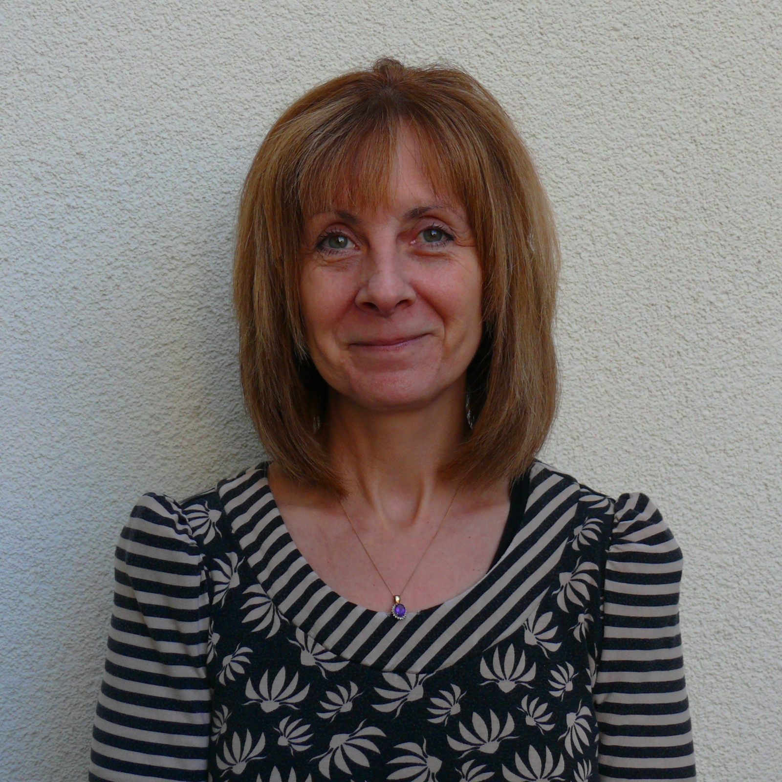 Debi Ford: Senior Histology Technician (Headshot)