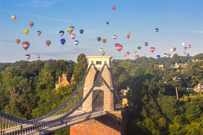 Hot air balloons over Clifton Suspension Bridge