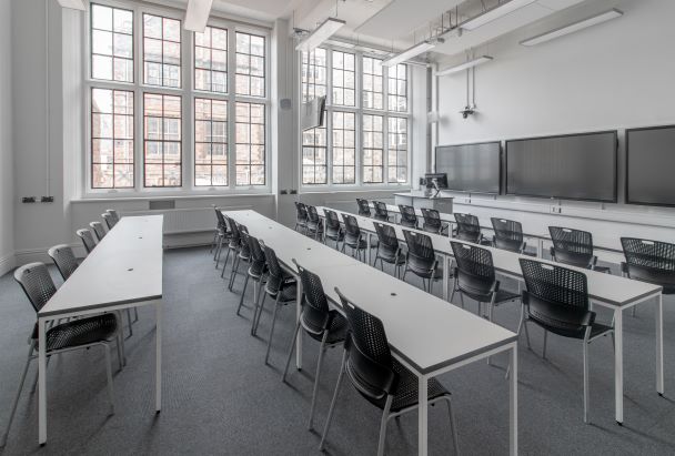 Photo of empty seminar room 