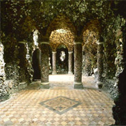 Goldney's shell-lined grotto