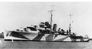 Grimsby class sloop HMAS Yarra painted with dazzle camouflage