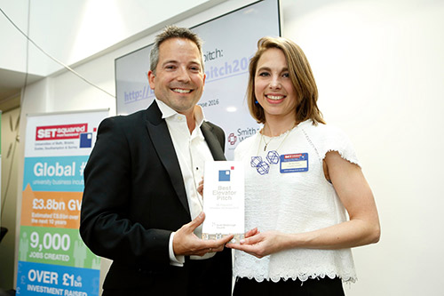 Interactive Scientific team receiving award at SetSquared annual conference