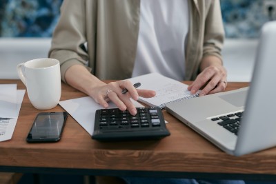 New research reveals more than a third of all UK households are concerned about their finances –  – University of Bristol – All news