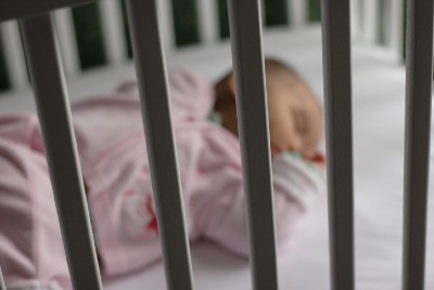 Promoting safer sleeping for babies in England: new report –  – University of Bristol – All news