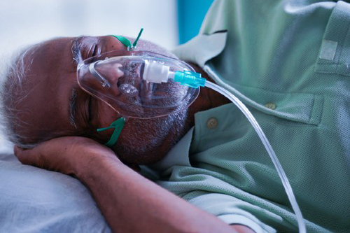 Generic image of a patient in hospital with a respiratory infection